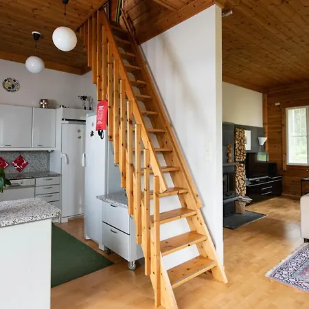 Bed & Breakfast Leena's Degerby