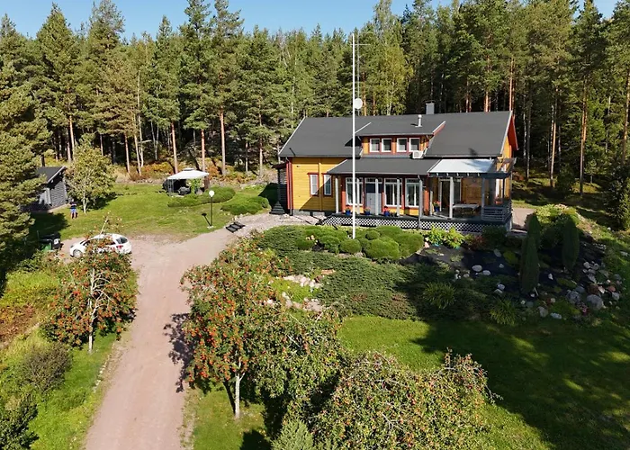 לינה וארוחת בוקר Leena's